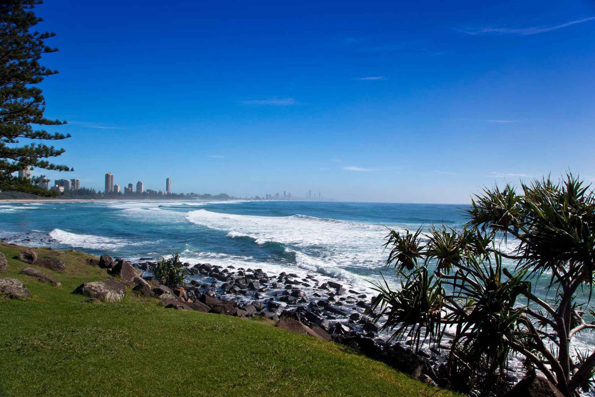 Oceanside Cove Lejlighedshotel Gold Coast Eksteriør billede