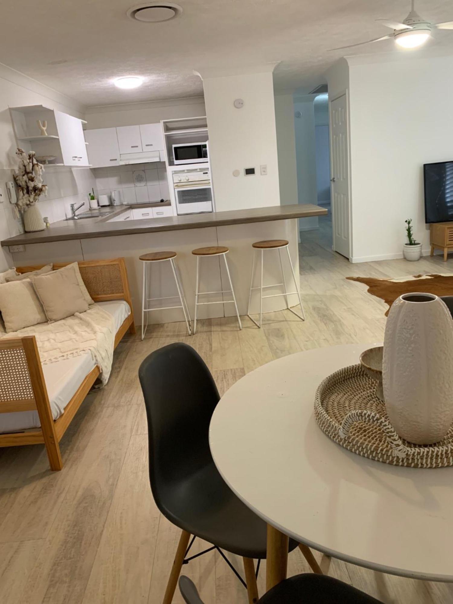 Oceanside Cove Lejlighedshotel Gold Coast Eksteriør billede